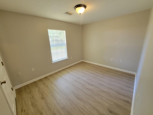 Building Photo - 7288 Mossy Oaks Ct