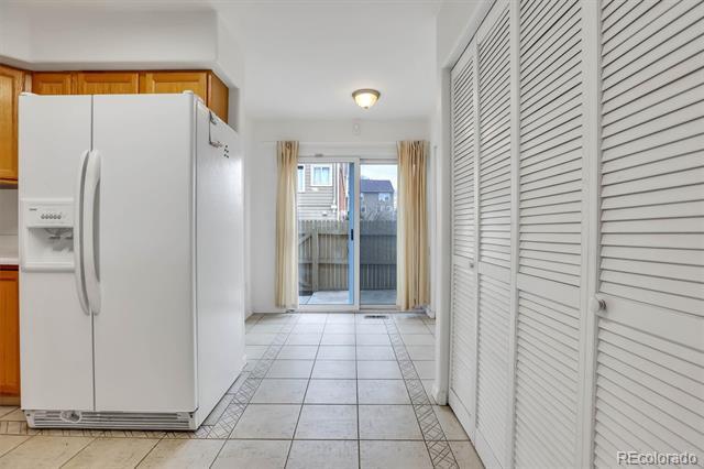 Building Photo - 3300 W Florida Ave