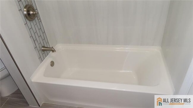 Building Photo - 1 Sturbridge Dr