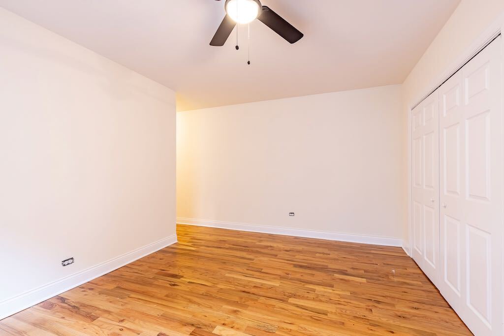 Building Photo - 822 W Cornelia Ave