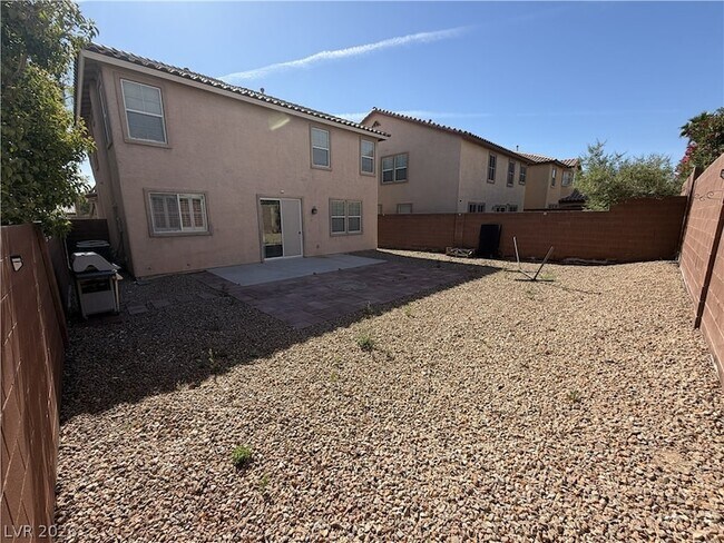 Building Photo - 11211 Fort Vasquez St