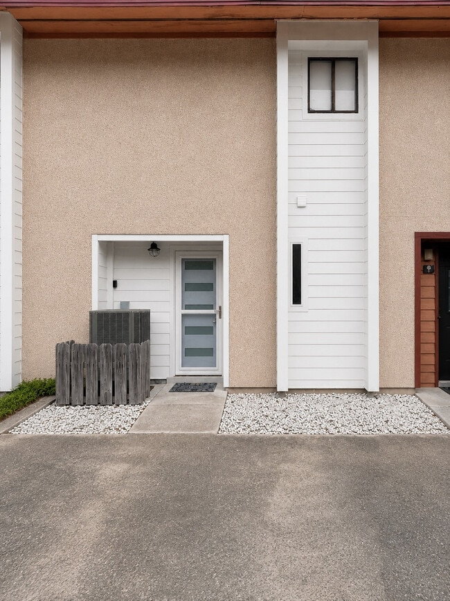 Building Photo - 928 Whelk Ct