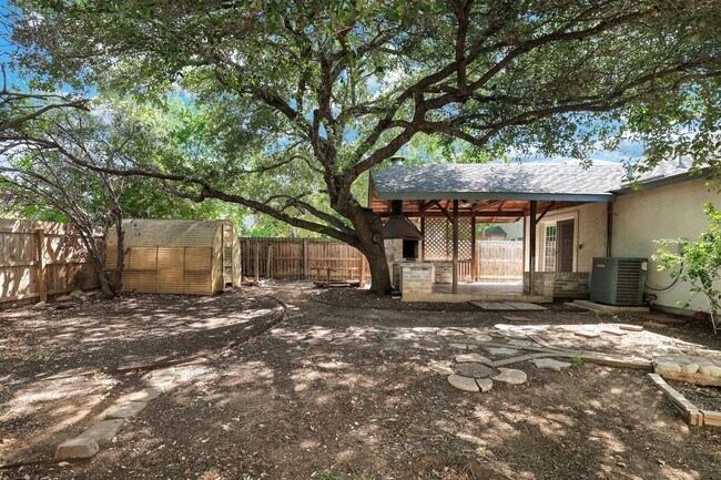 Building Photo - 9535 Andrew Point