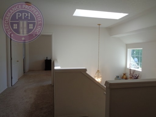 Building Photo - Close To Intel & Nike - A/C,  New Appliances - New LVT  & Carpet -Pet Friendly