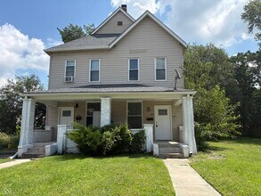 Building Photo - 1125 Churchman Ave