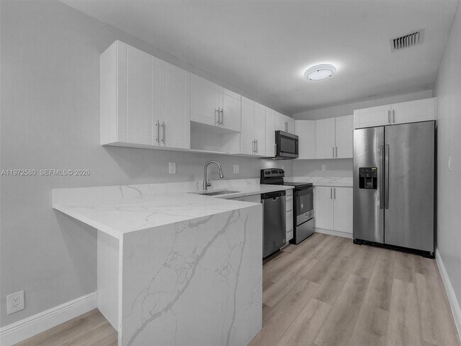 Building Photo - 10379 NW 35th St