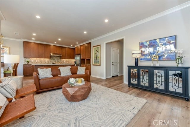 Building Photo - 81 Overbrook