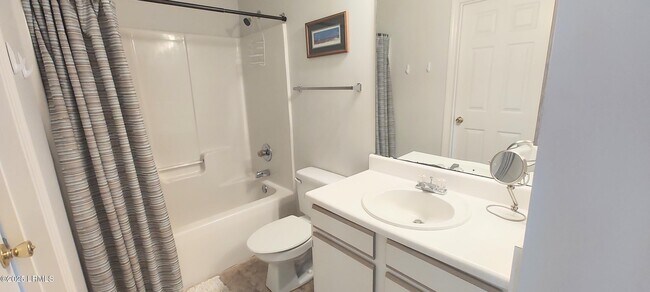 Building Photo - 1231 Ladys Island Dr