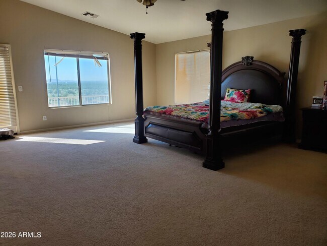 Building Photo - 1277 W Falls Canyon Dr