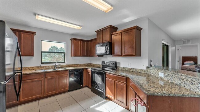Building Photo - 2447 Torrens Dr