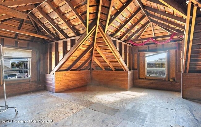 Building Photo - 942 Wyoming Ave