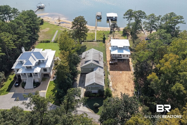 Building Photo - 24167 Bayshore Dr