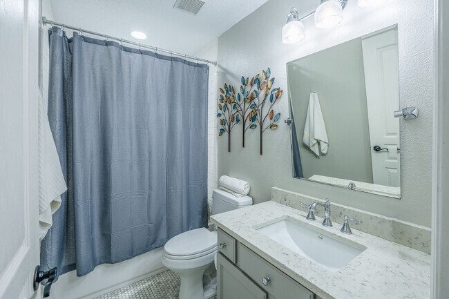 Building Photo - Gorgeous 4bed/3bath home FOR RENT at Winte...
