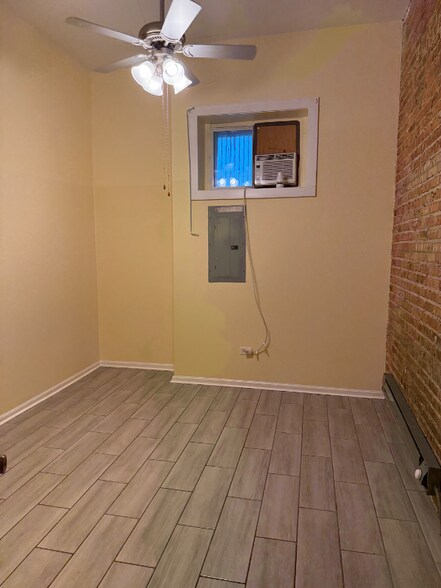 Building Photo - 709 S McAlister Ave