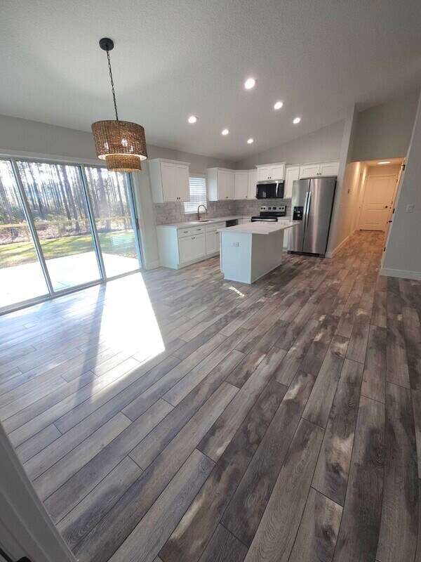 Building Photo - 13776 SW 81 Cir