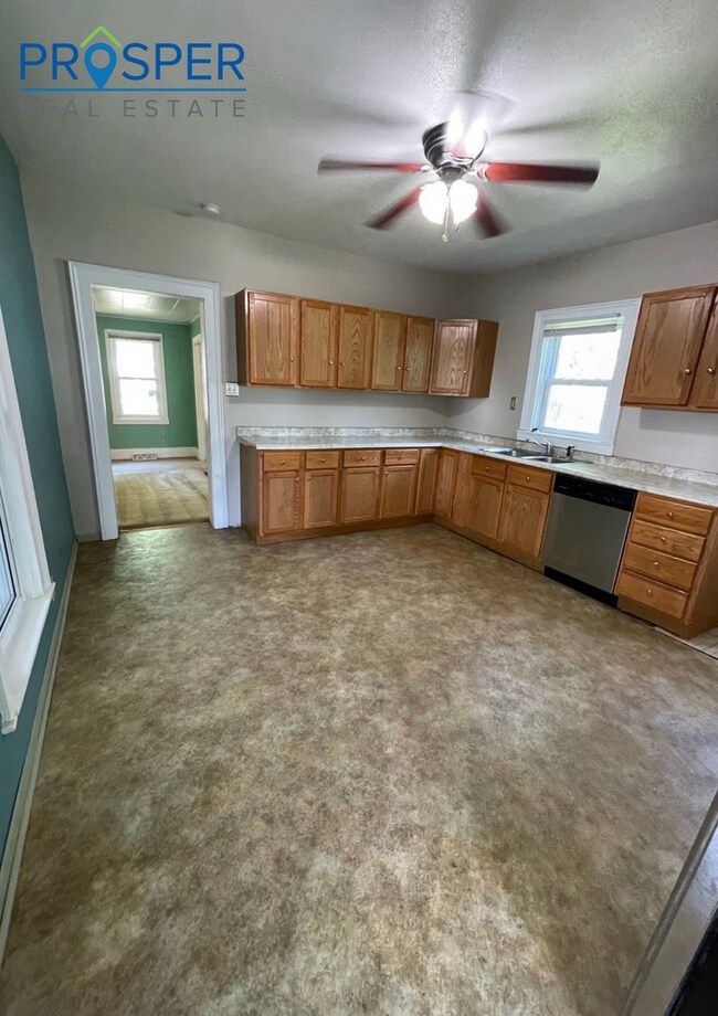 Building Photo - NI639X