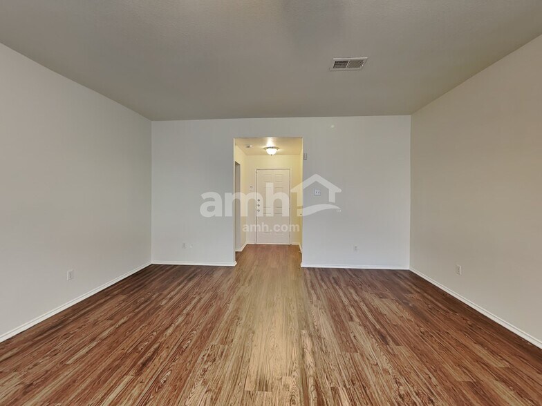 Building Photo - 1417 Indian Wells Trl