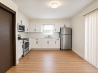 Building Photo - 543-545 N Crosby Ave
