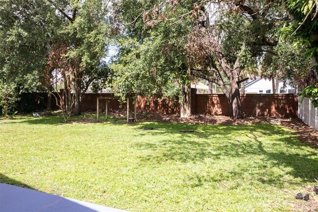 Building Photo - 9768 Bay Vista Estates Blvd