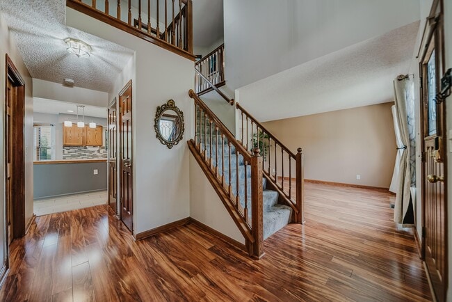 Building Photo - 2598 Hoover Crossing Way