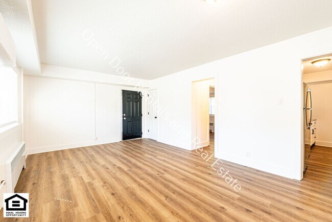 Building Photo - 1823 Griswold Dr