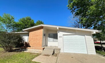 Building Photo - Updated 3 Bedroom Corner Lot Home with Spacious Patio in Temple