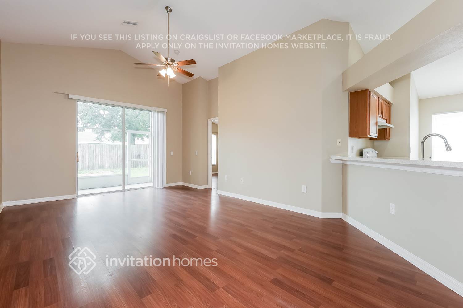 Building Photo - 12718 Lake Vista Dr
