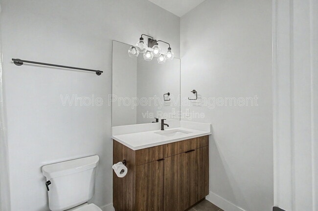 Building Photo - 4339 Kalamath St