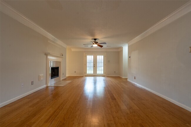 Building Photo - 3614 Doherty Pl