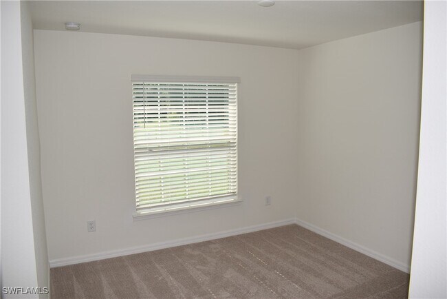 Building Photo - 4360 Longwell Ln