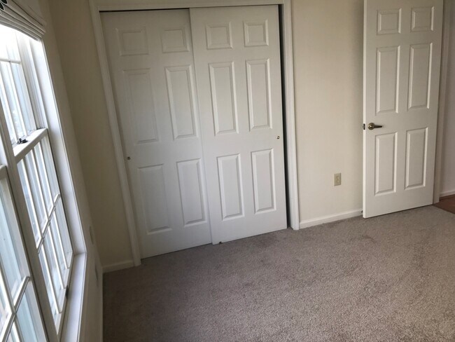 Guest Bedroom - 12 Sunset Ln
