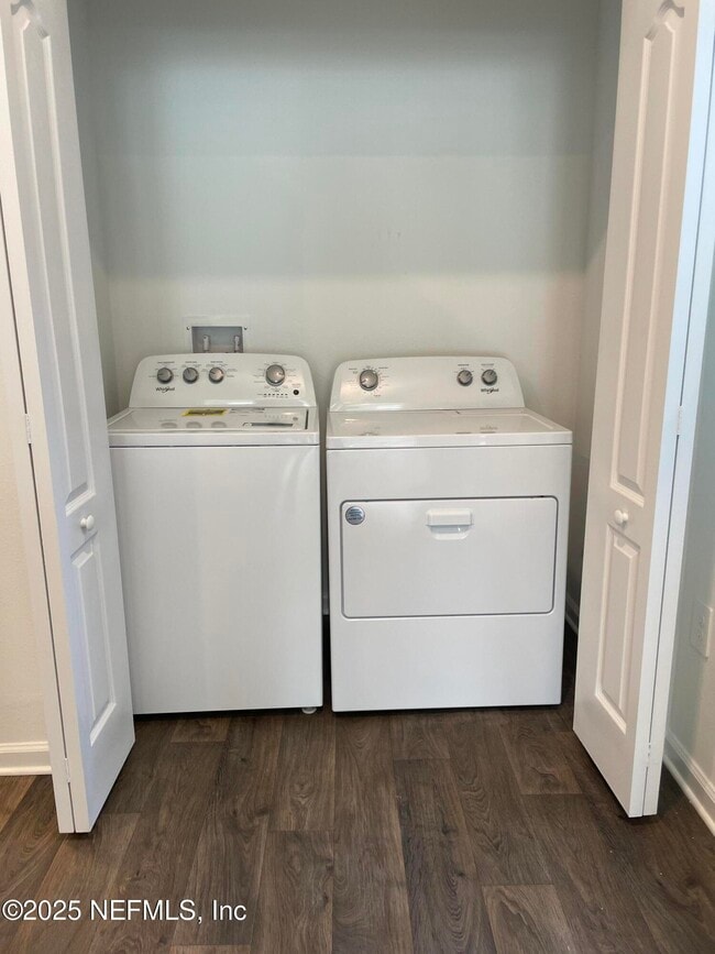 Building Photo - 9219 Stony Brk Rd