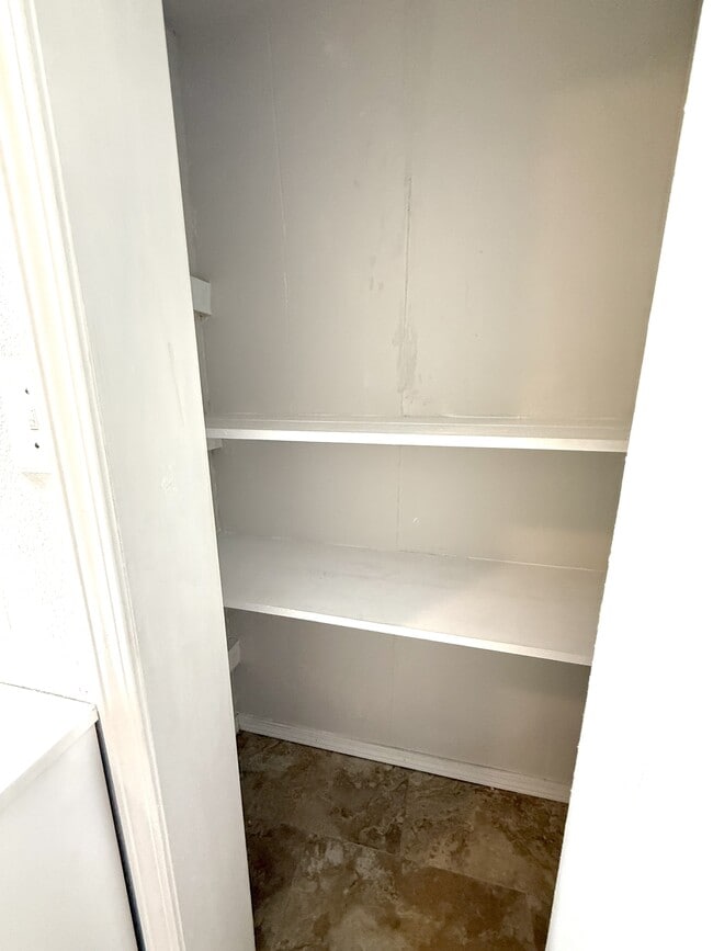 Building Photo - 5566 OK-199