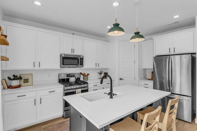 Building Photo - 1748 N Killdeer Dr