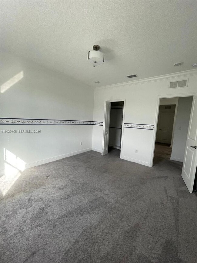 Building Photo - 3990 Pelicano Way