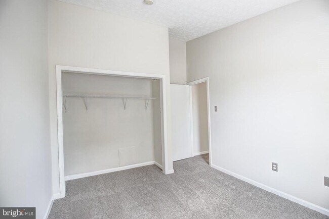 Building Photo - 5035 Canvasback Ct