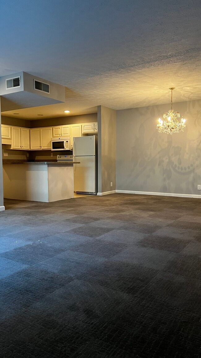 Building Photo - 4204 Browns Ln