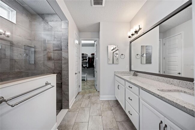 Building Photo - 3926 Sunshine Pine Ave