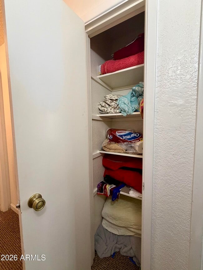 Building Photo - 1510 E 26th Ln