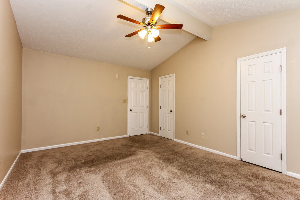 Building Photo - 5537 Vicksburg Dr