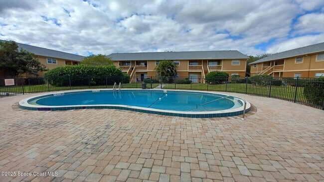 Building Photo - 183 Ulster Ln
