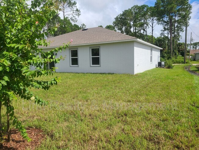 Building Photo - 15 Riptide Pl