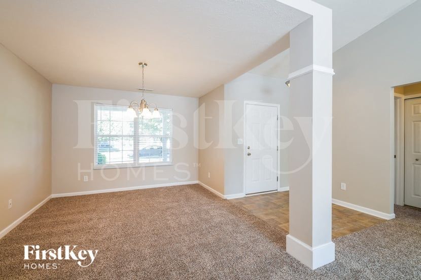 Building Photo - 13826 Zion Ct
