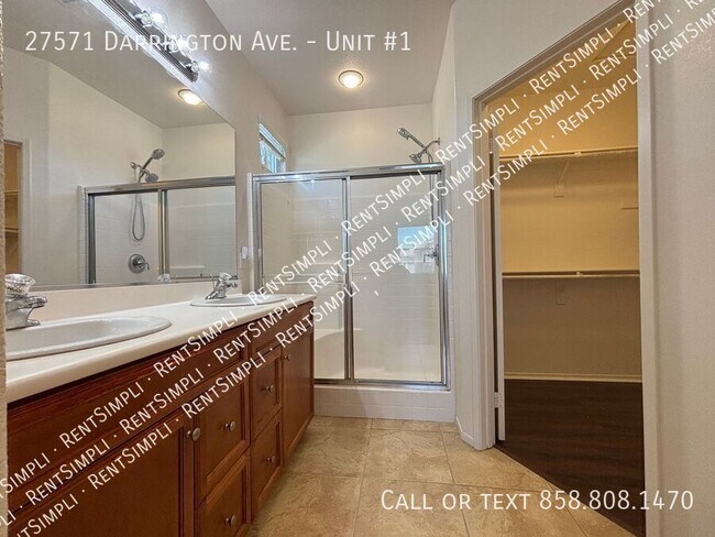 Building Photo - 27571 Darrington Ave