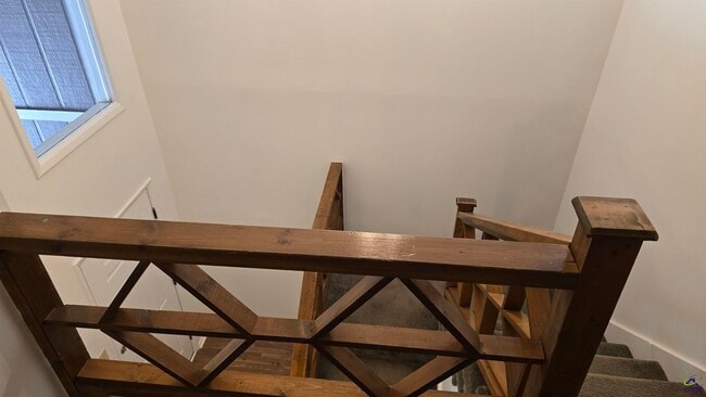 Building Photo - 313 Westcliff Center St