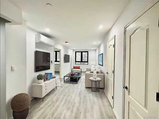 Building Photo - 73-02 Woodside Ave