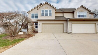 Building Photo - 3619 Bent Trail Dr