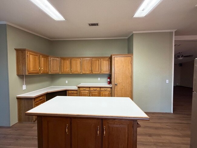 Building Photo - 11120 Gentry Ln