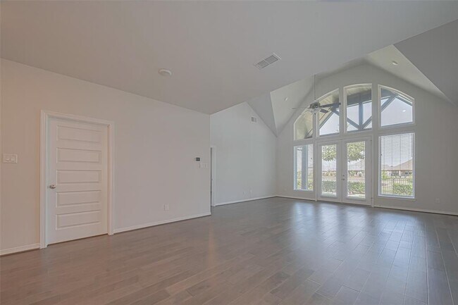 Building Photo - 1818 Smithers Landing Dr