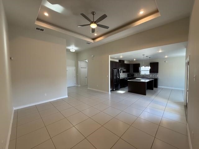 Building Photo - 6007 Maryam Dr